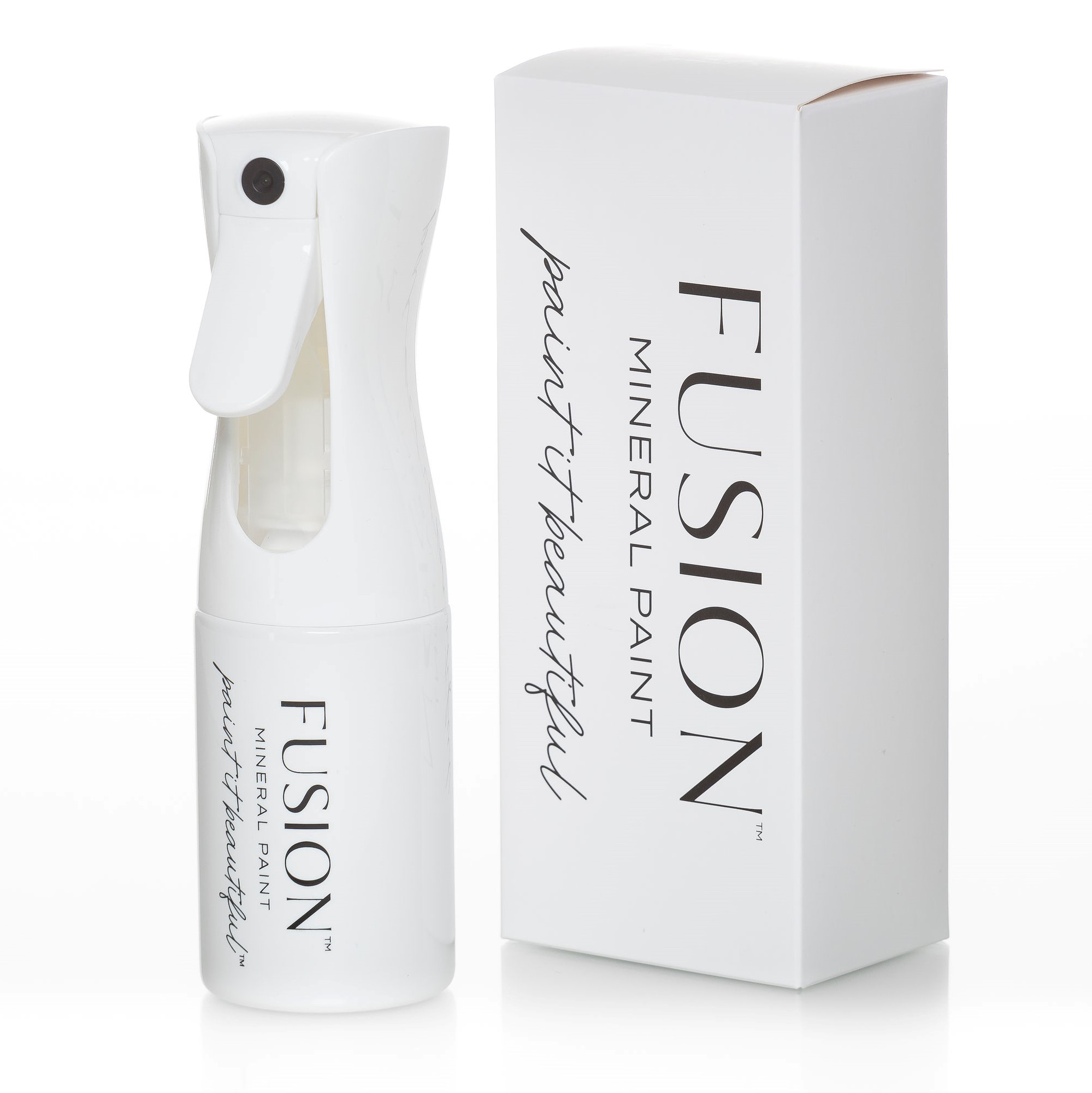spray bottle waterverstuiver fusion mineral paint. musthave voor restylers. verkrijgbaar bij goed gestyled brielle