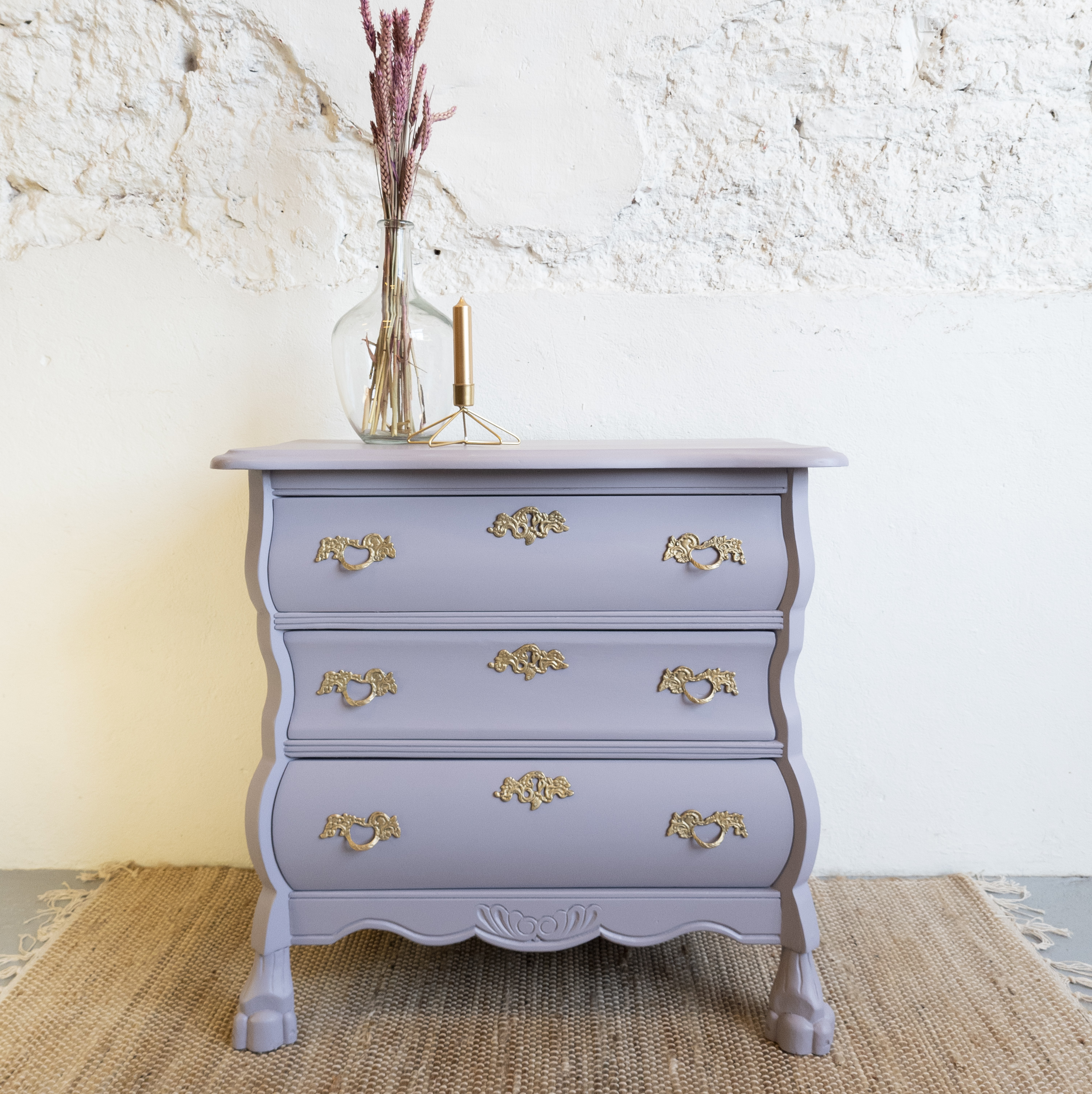 Buikkastje lila Divine Lavender fusion mineral paint Goed Gestyled brielle