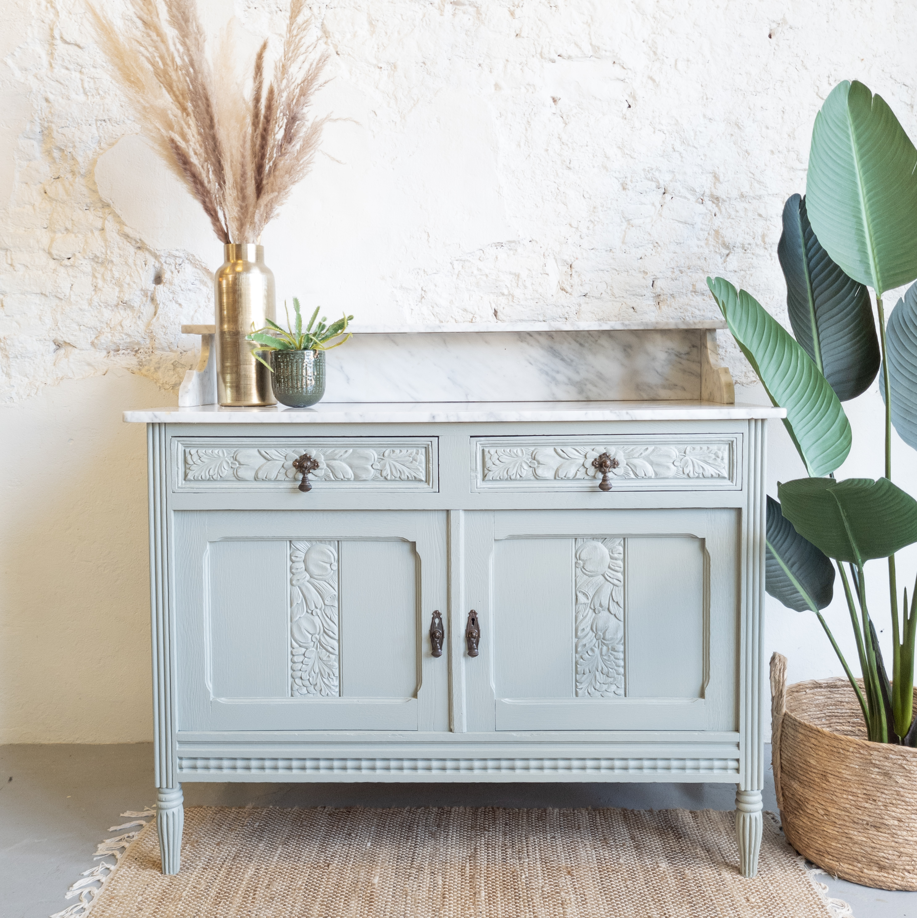 Dressoir Bellwood grijs groen fusion mineral paint opgeknapt door Goed Gestyled brielle