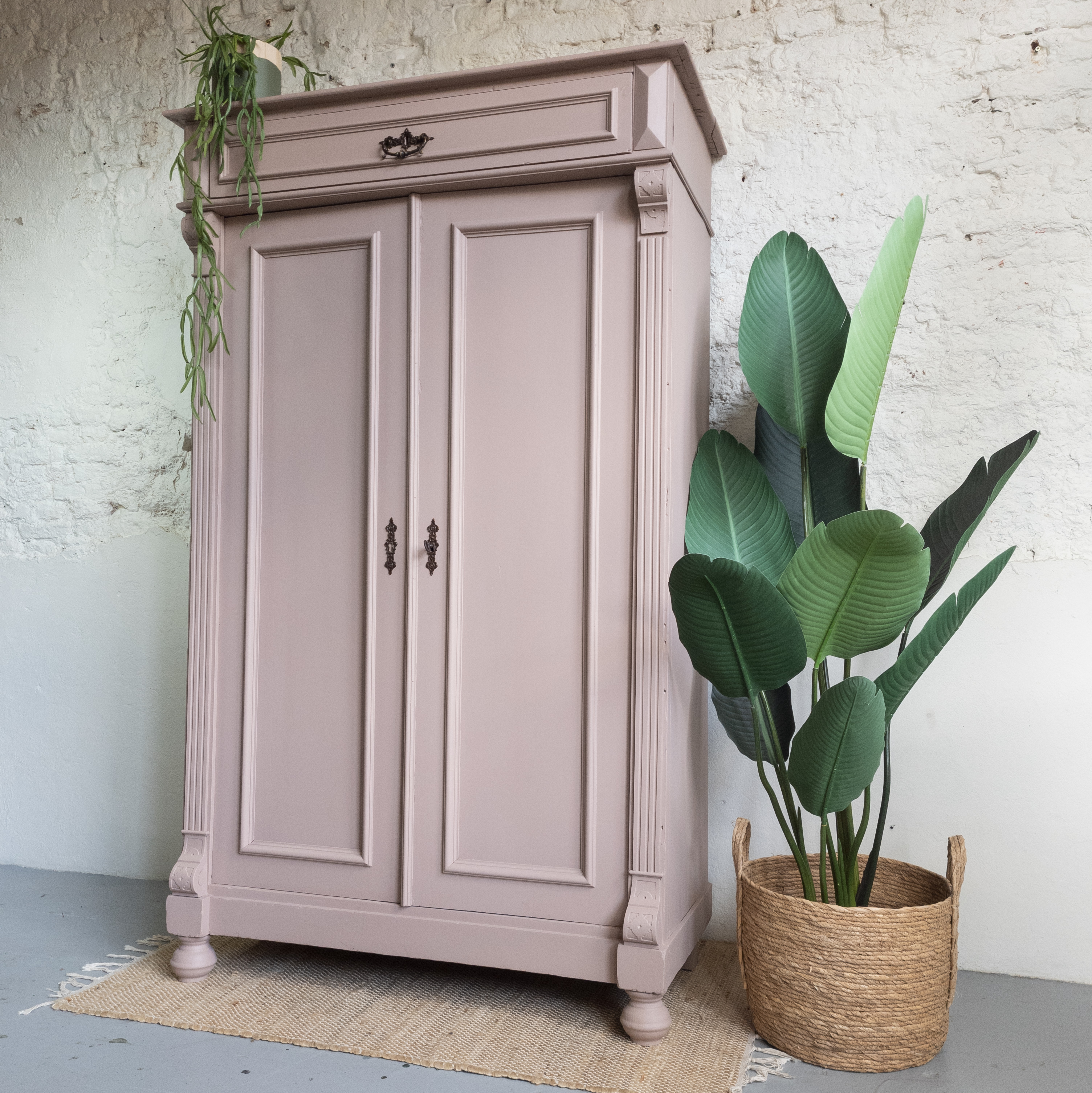 Meidenkast Damask oud roze Fusion Mineral Paint matte verf Goed Gestyled Brielle