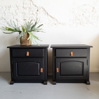 Set nachtkastjes mat zwart met Coal black Fusion Mineral Paint Goed Gestyled Brielle