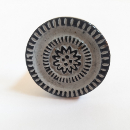 Stoere meubelknop metal wheel grijs Goed Gestyled Brielle