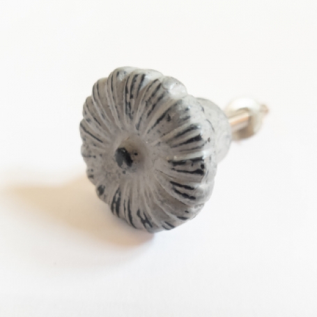 Meubelknop metal daisy grijs Goed Gestyled Brielle