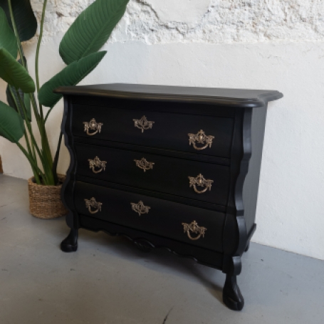 Buikkastje Coal Black messing handgrepen  fusion mineral paint Goed Gestyled brielle