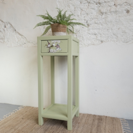 unieke plantentafel met schattige vogeltjes. fusion upper canada green. Goed Gestyled Brielle