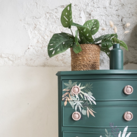 Ladekastje Pressed fern Fusion Mineral Paint. Redesign with prima transfer Greenery House opgeknapt goed gestyled brielle