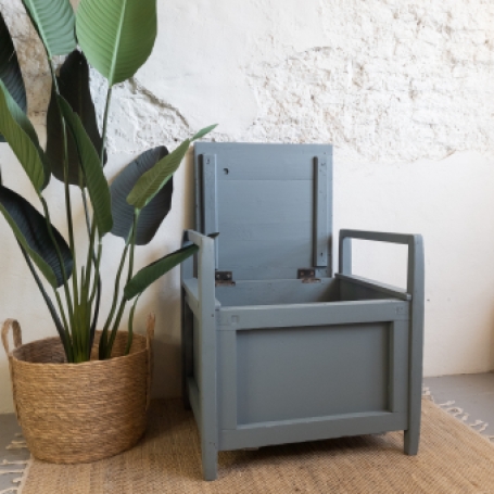 Stoere kist Blue Pine opgeknapt door Goed Gestyled brielle