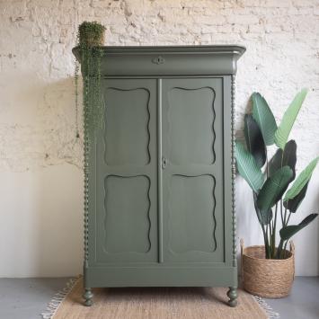 biedermeier meidenkast kast Bayberry warm groen Fusion Mineral Paint matte verf Goed Gestyled Brielle